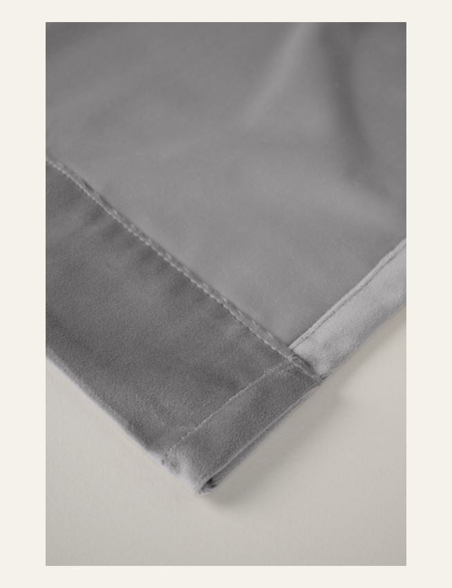 Verho vaaleanharmaa - 3