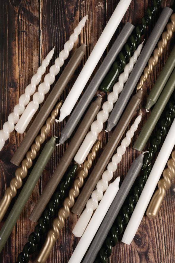 Kruunukynttilä musta - 2