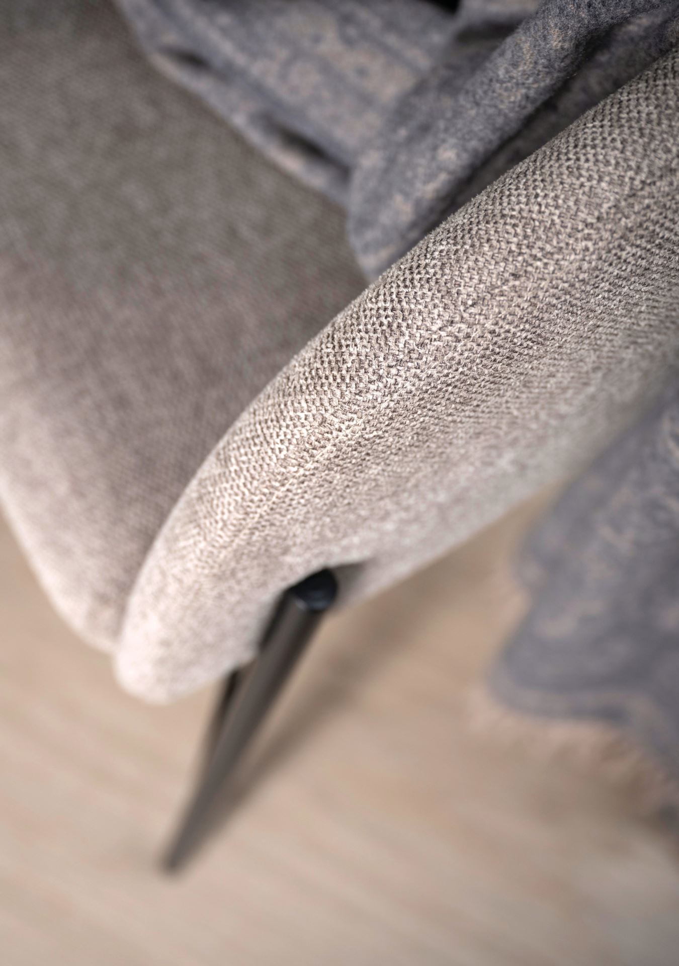 Ruokapöydän tuoli ruskea - 5