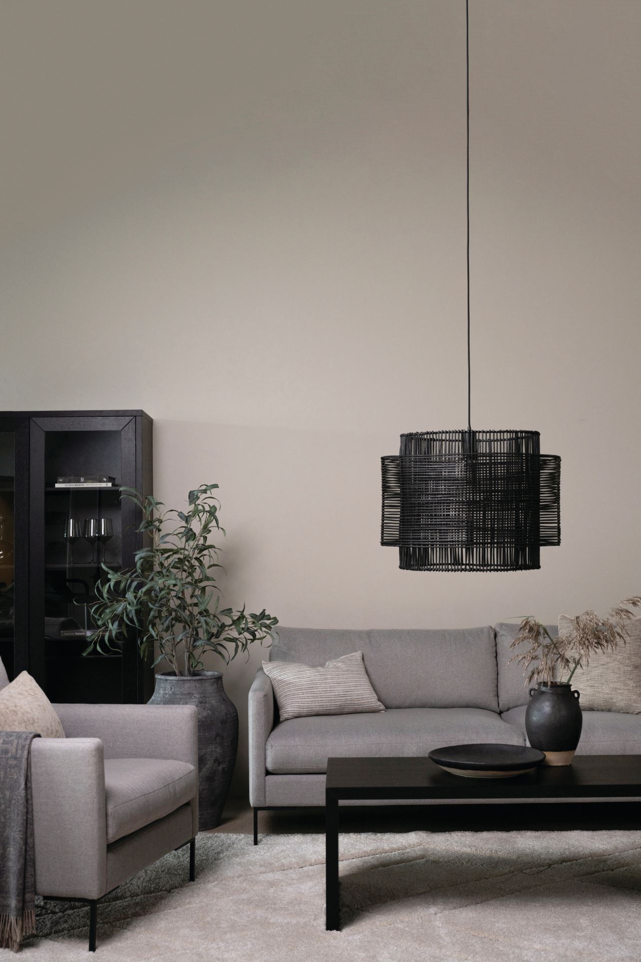 Lepotuoli vaaleanharmaa - 2