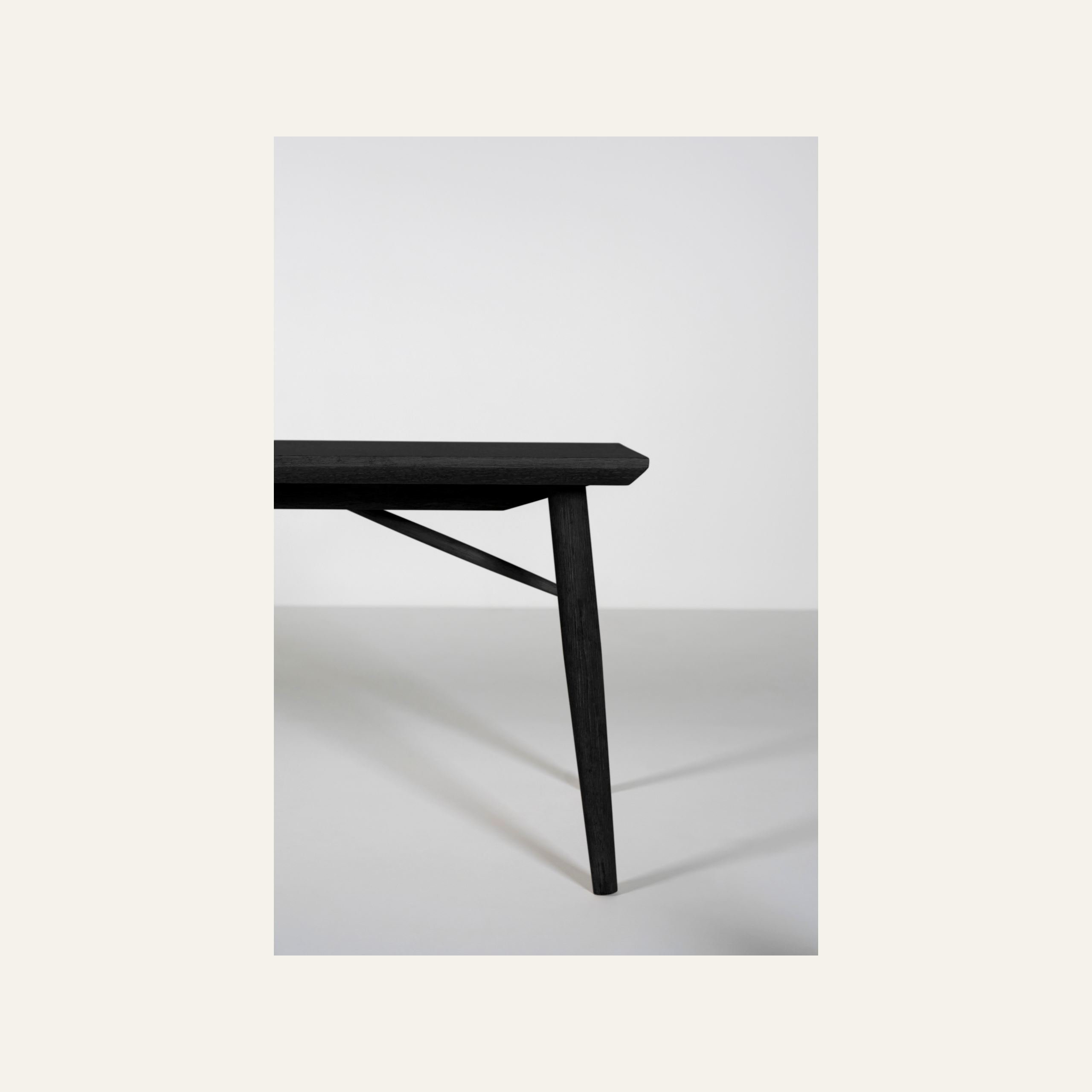 Ruokapöydän penkki musta - 2