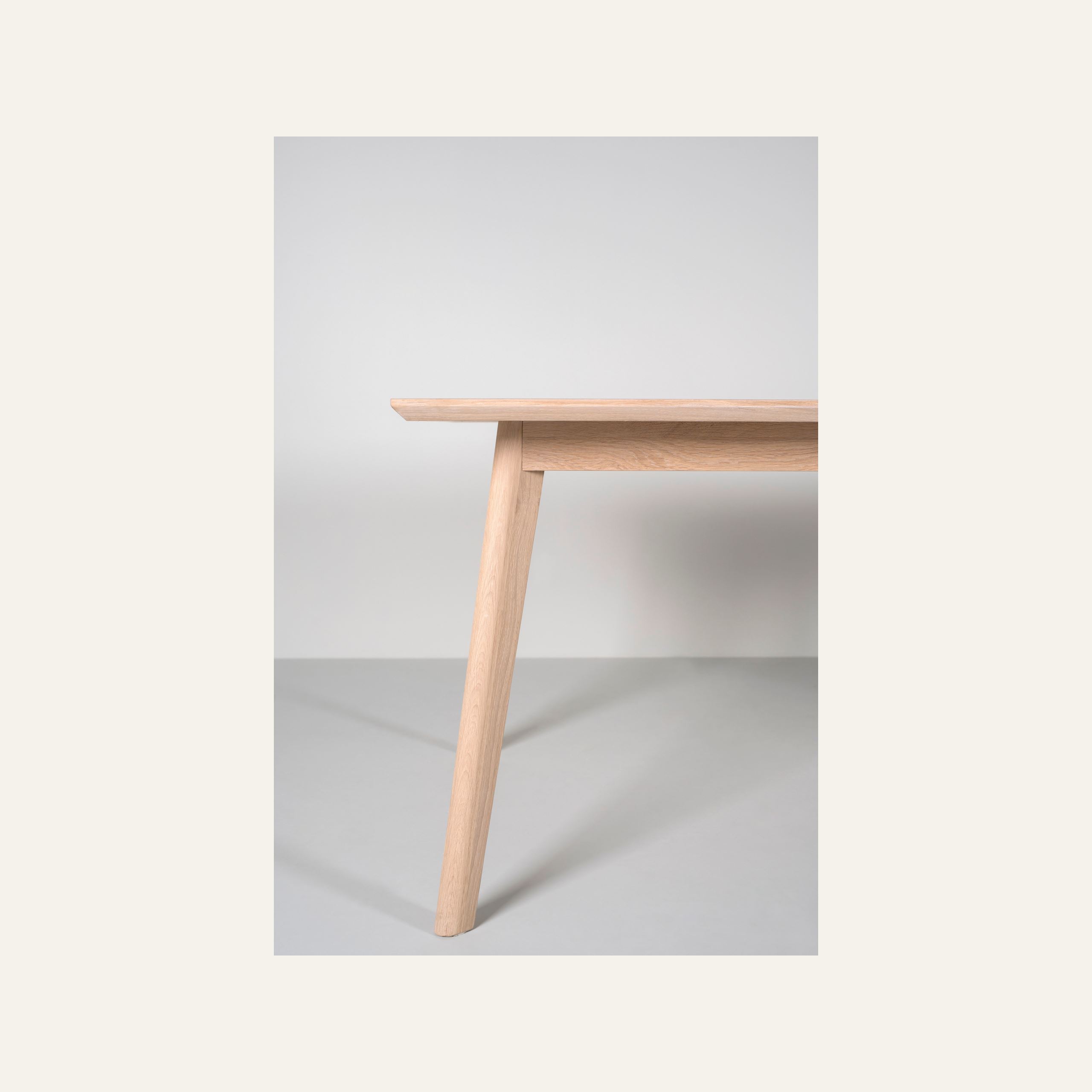 Ruokapöytä luonnonväri - 6