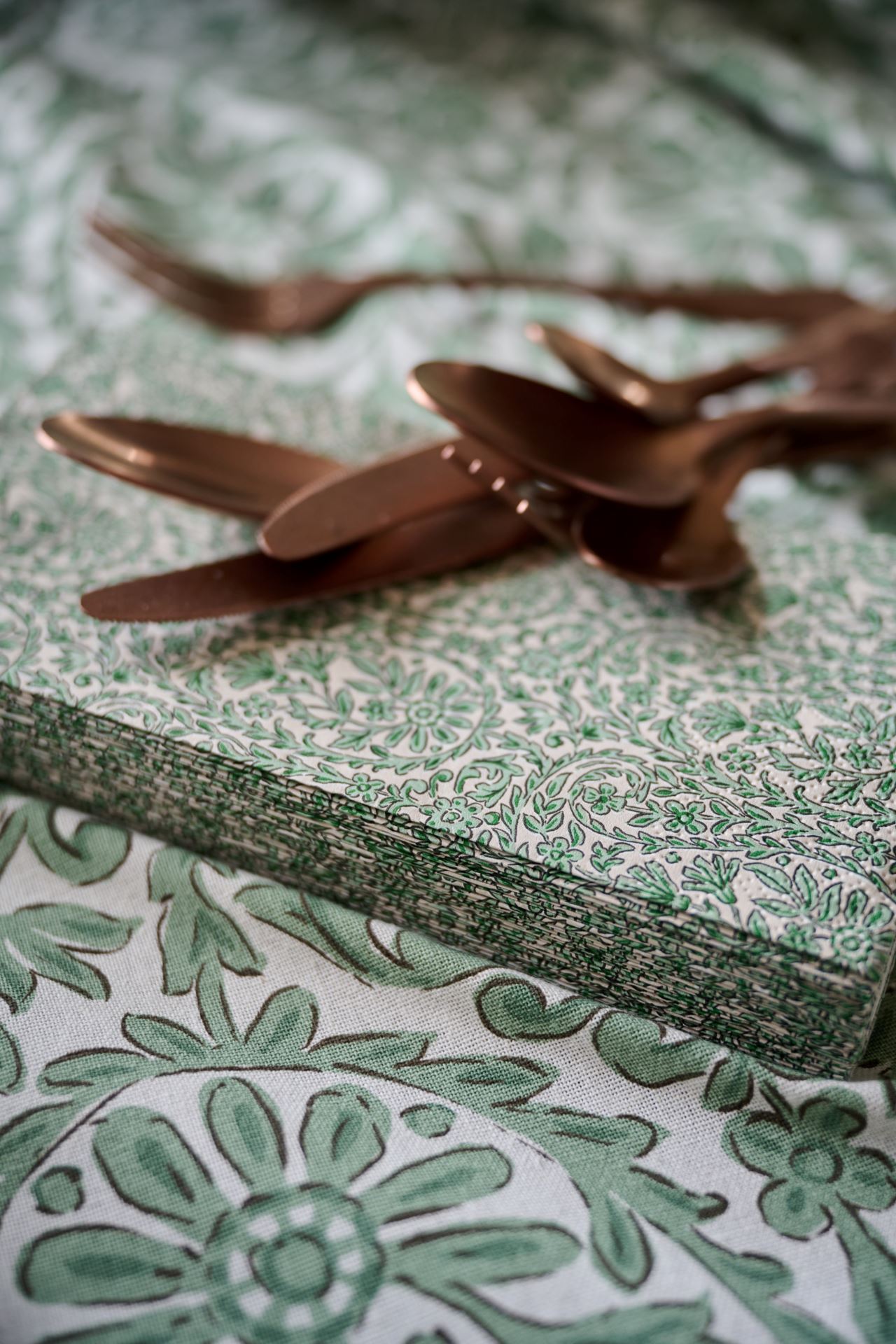 Paperiservetit moniväri/vihreä - 6