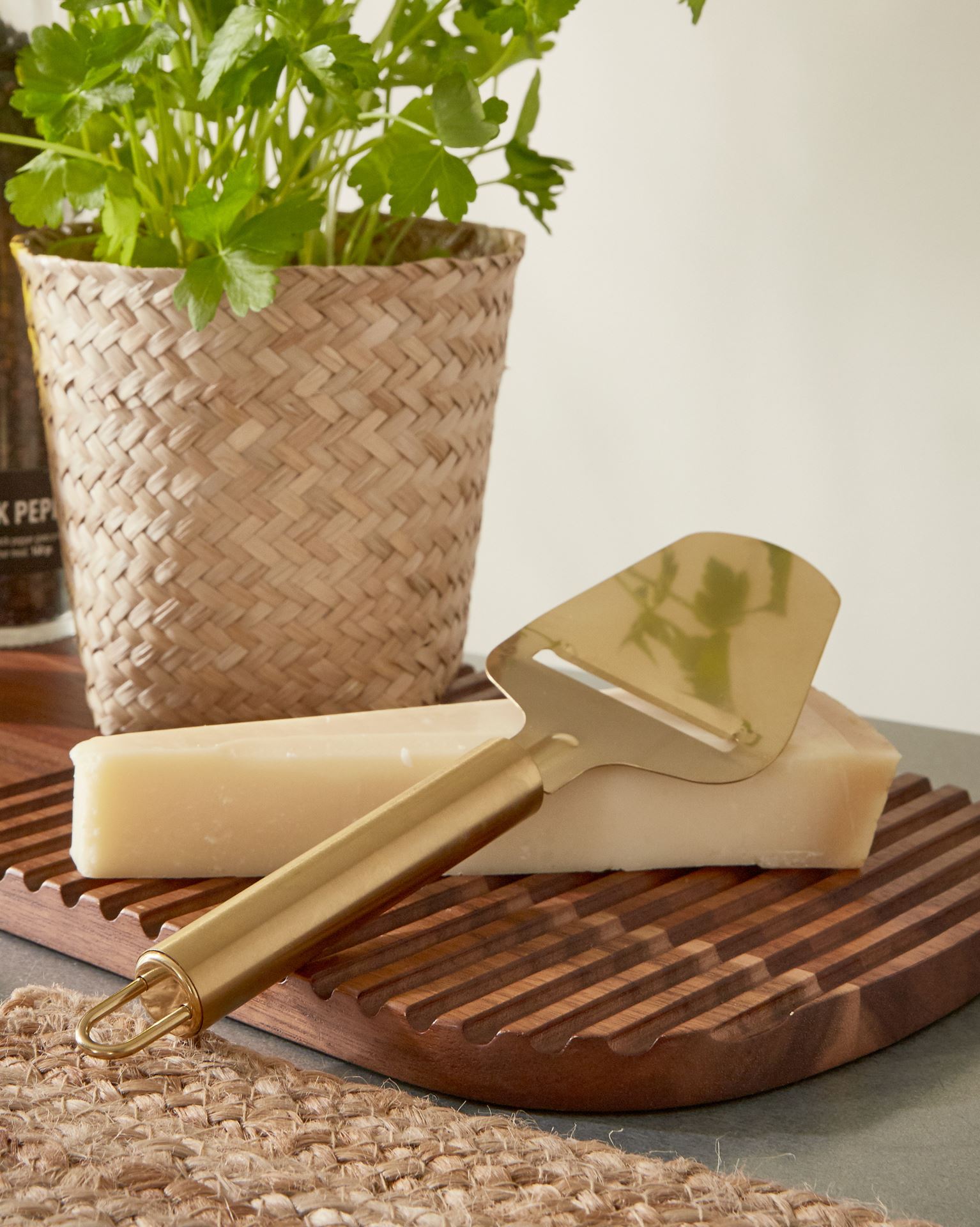 Juustolasta kulta - 2