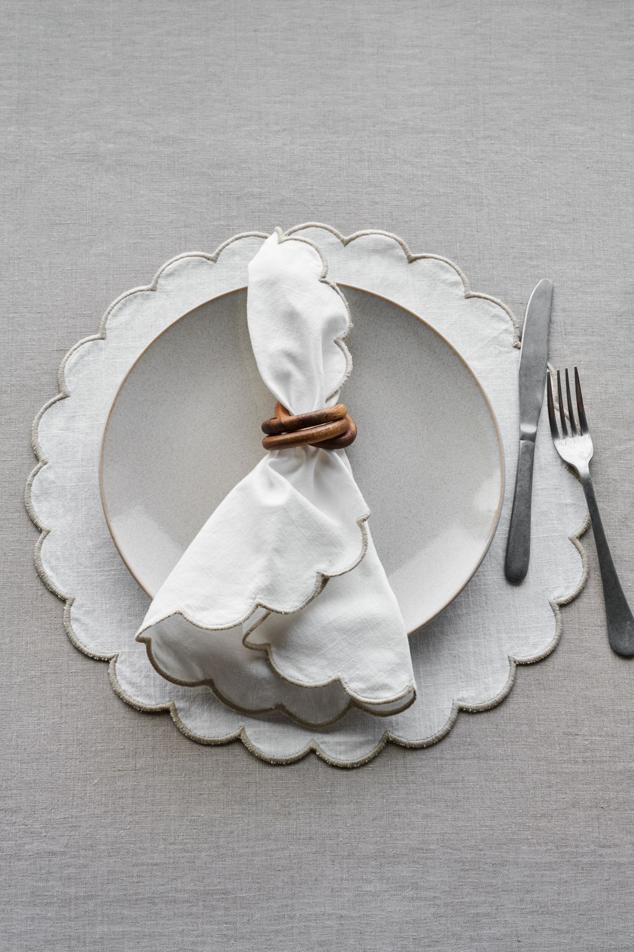 Lautasliina valkoinen - 3