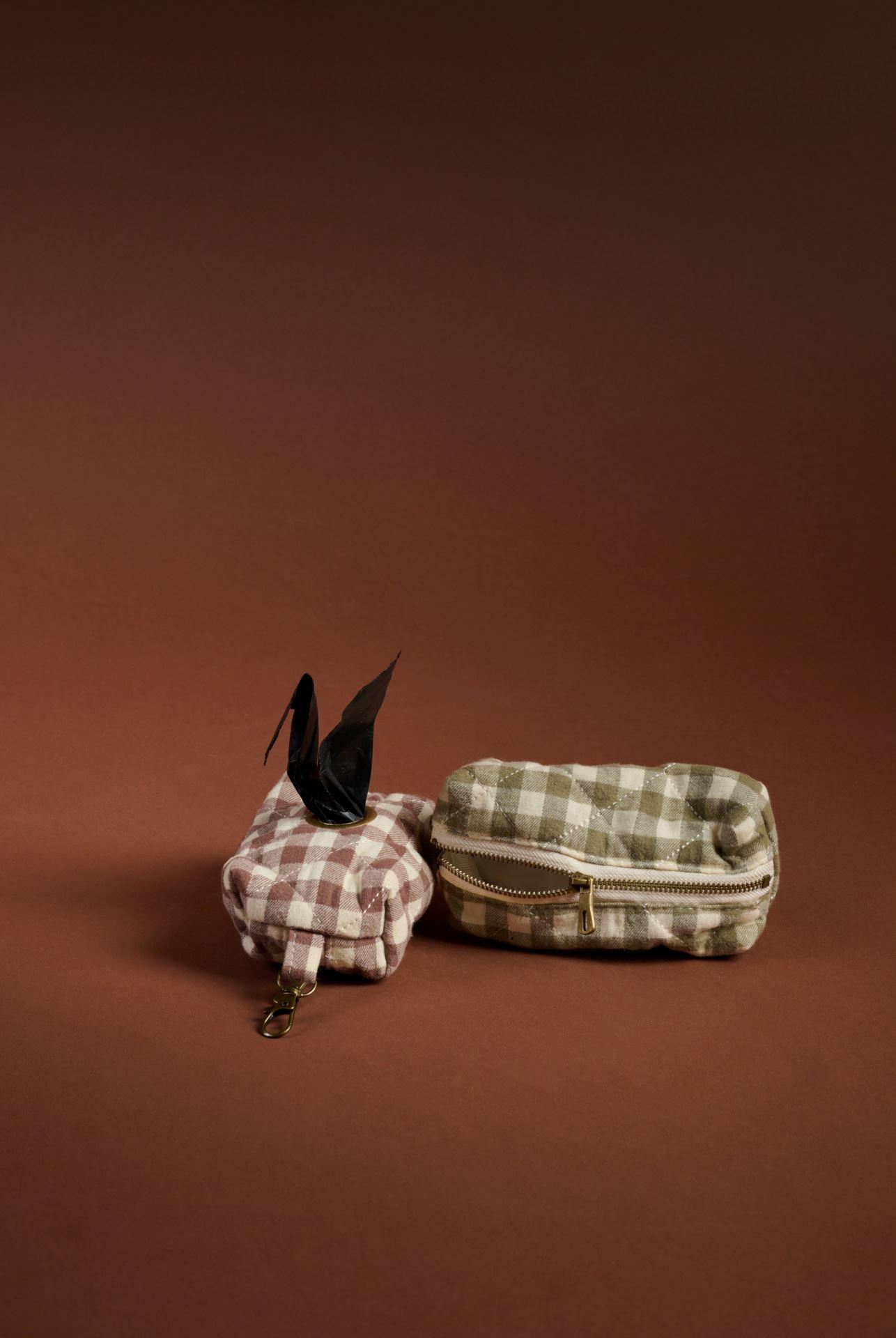 Koirankakkapussikotelo ruskea - 2