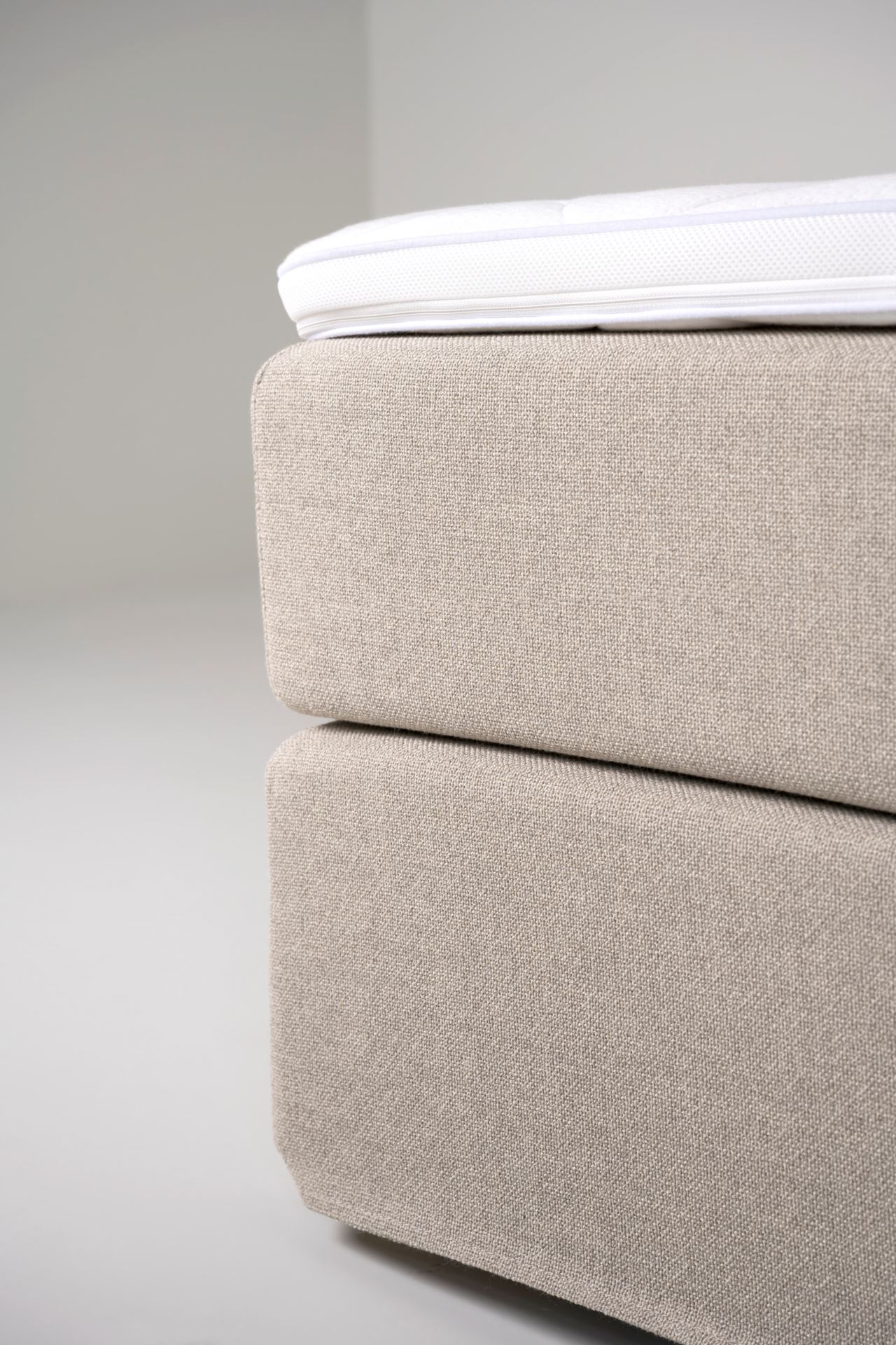 Jenkkisänky beige - 9