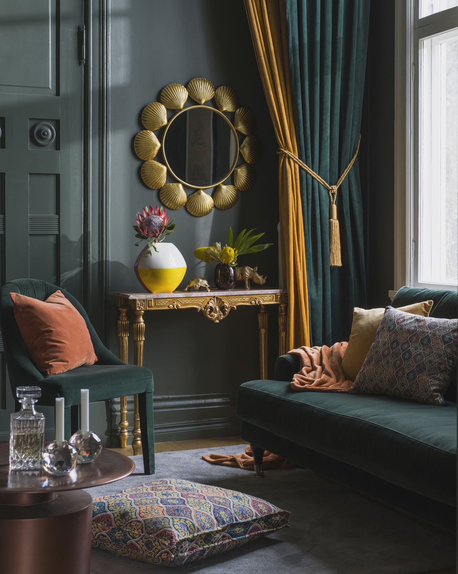 Verho tummanvihreä - 7