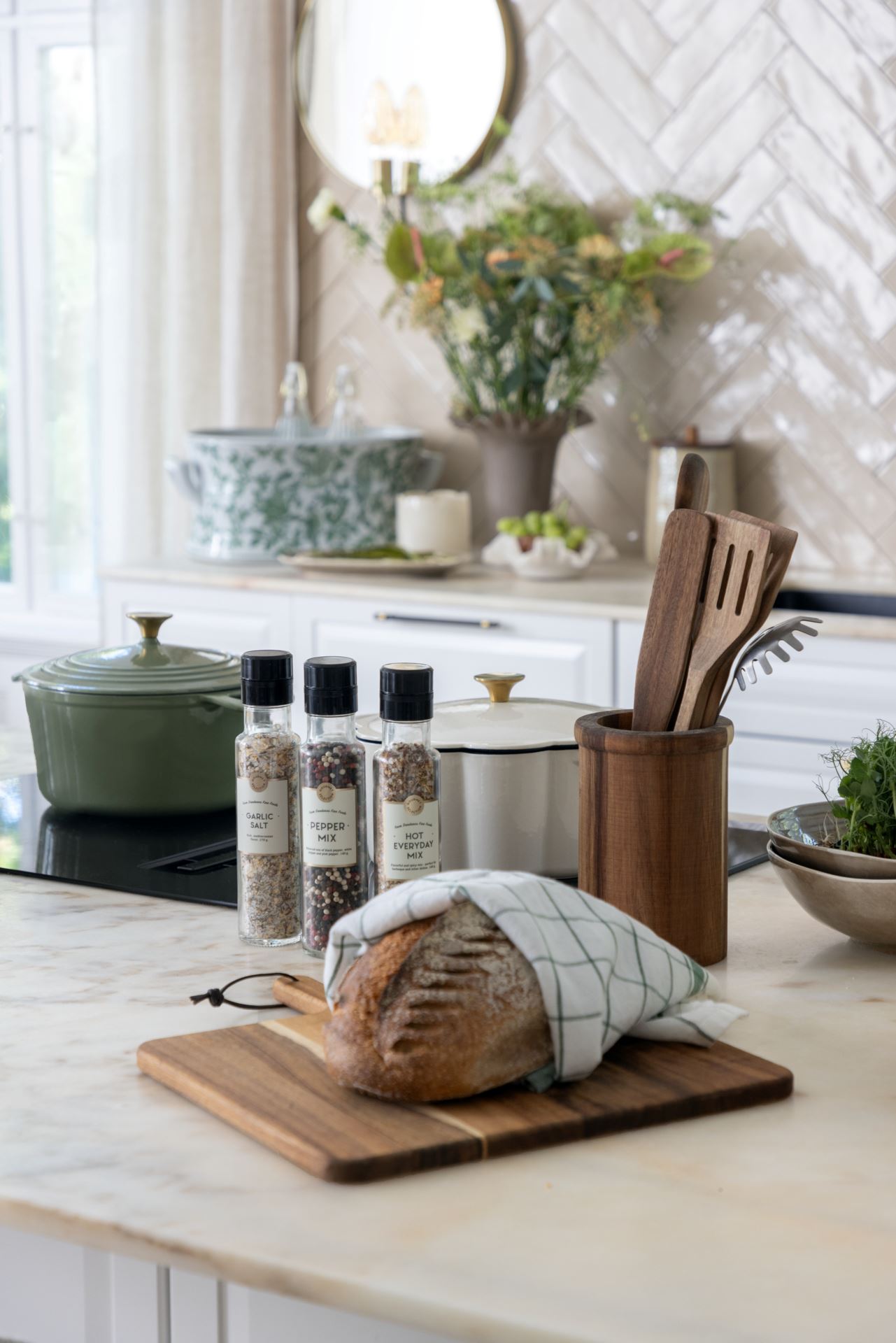 Valurautainen kattila pyöreä vaaleanvihreä - 3