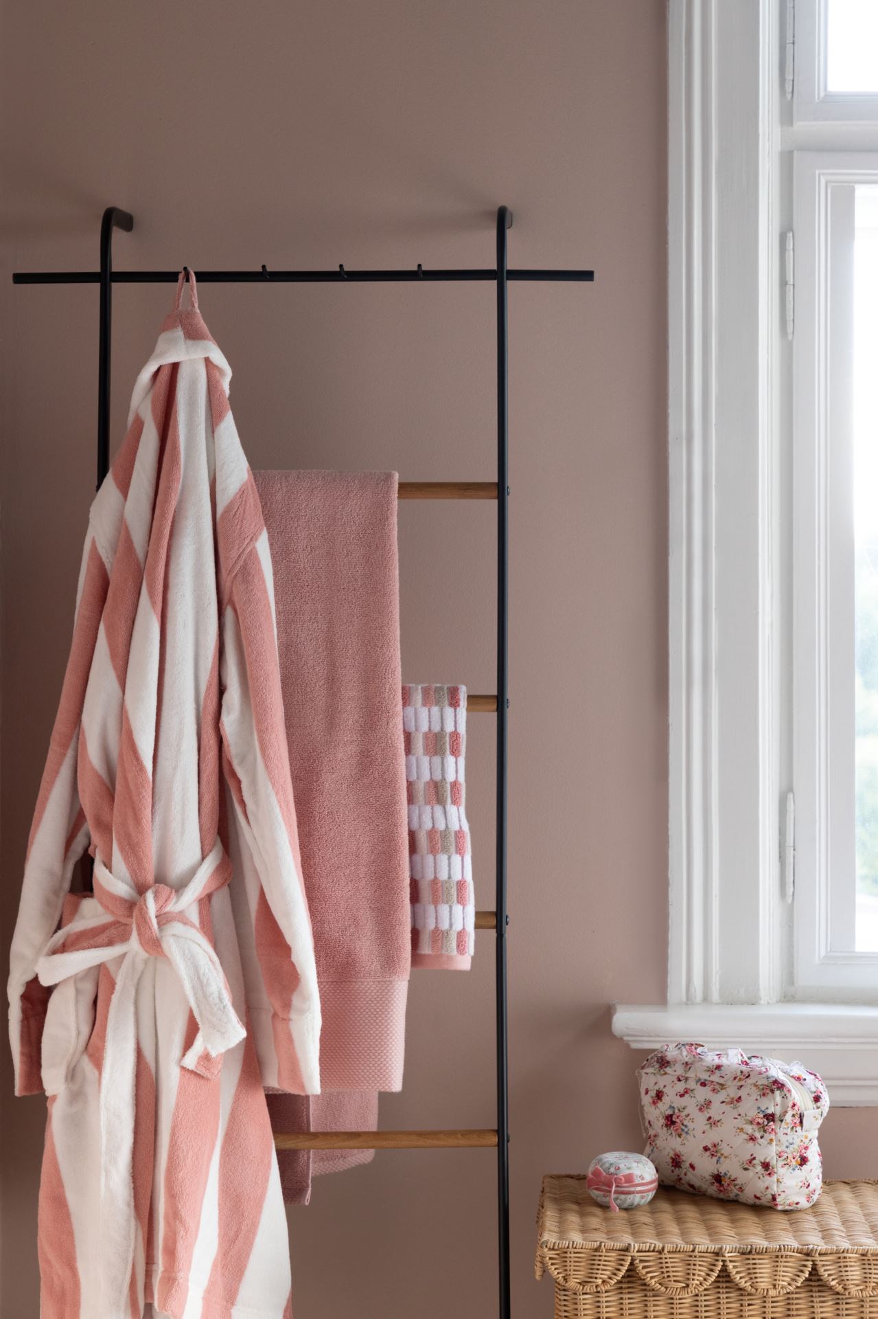 Kylpytakki roosa - 3