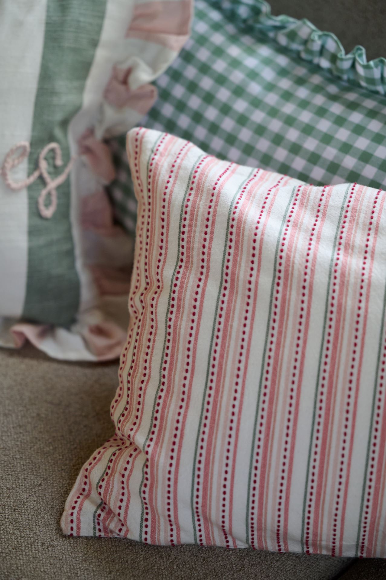 Koristetyynynpäällinen moniväri - 2