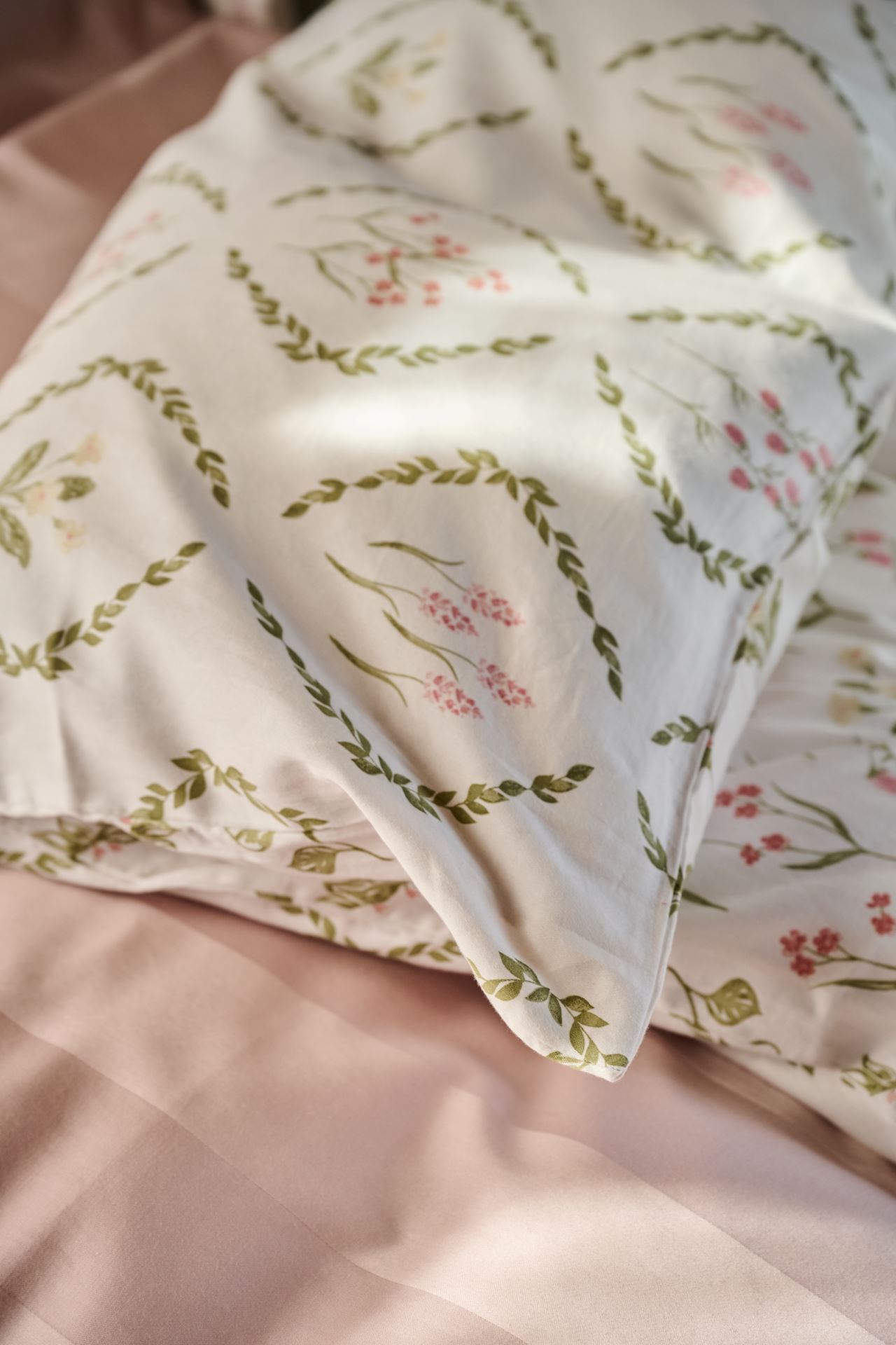 Pussilakanasetti satiinipuuvillaa moniväri - 6