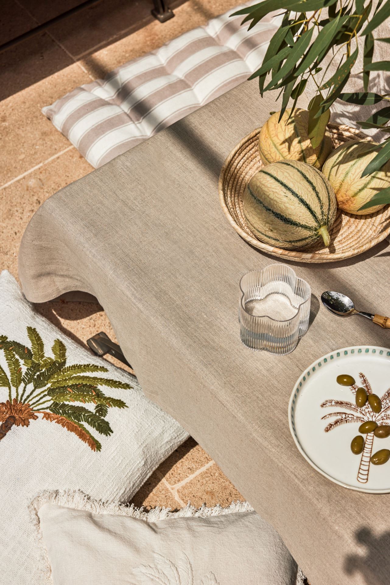 Lautanen moniväri - 5