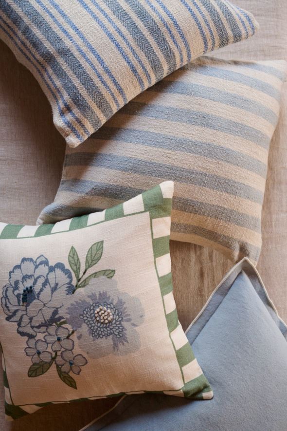 Koristetyynynpäällinen moniväri - 4