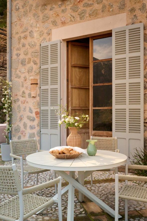 Puutarhapöytä luonnonvalkoinen - 2