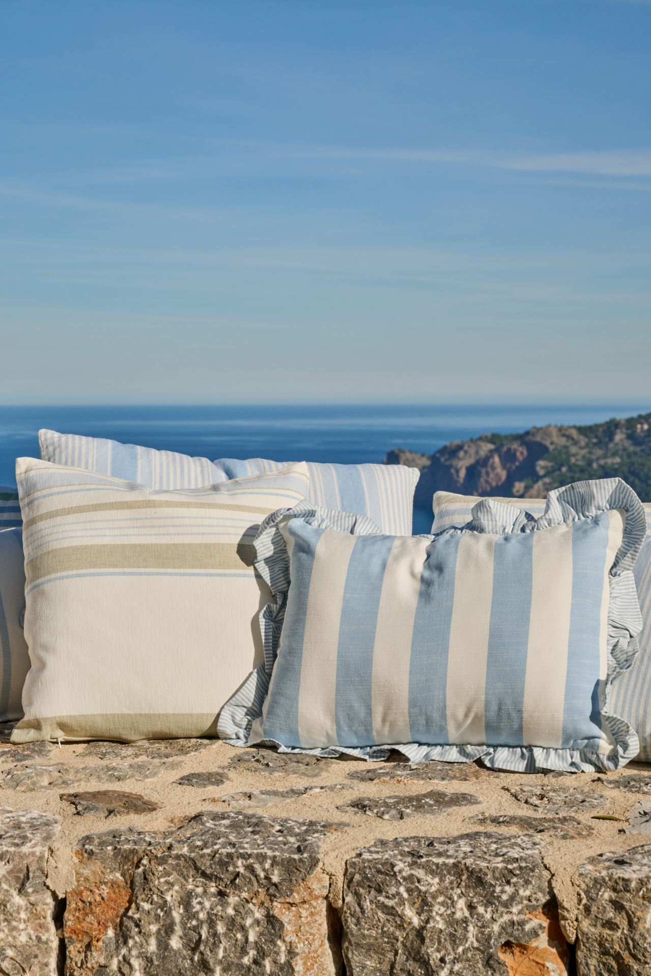 Koristetyyny vaaleansininen - 2