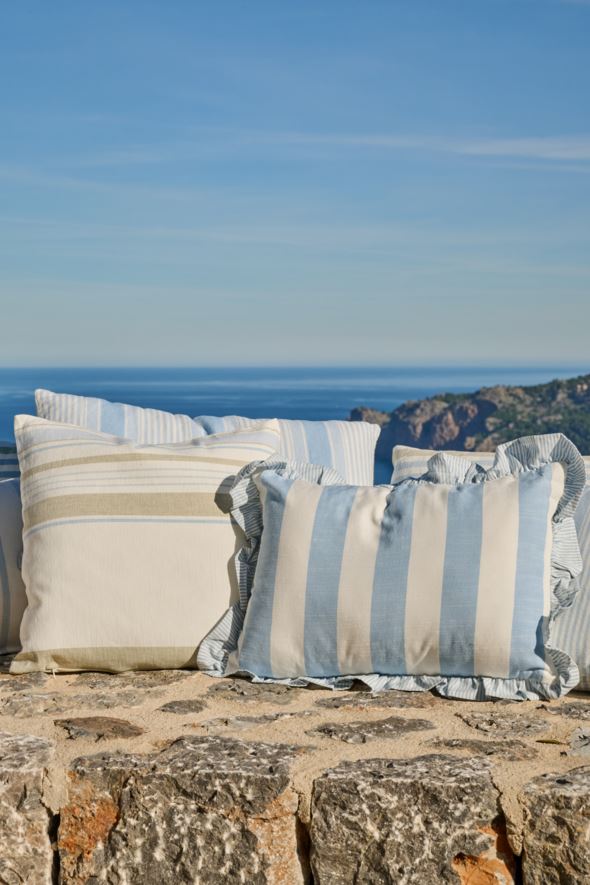 Koristetyyny vaaleansininen - 2