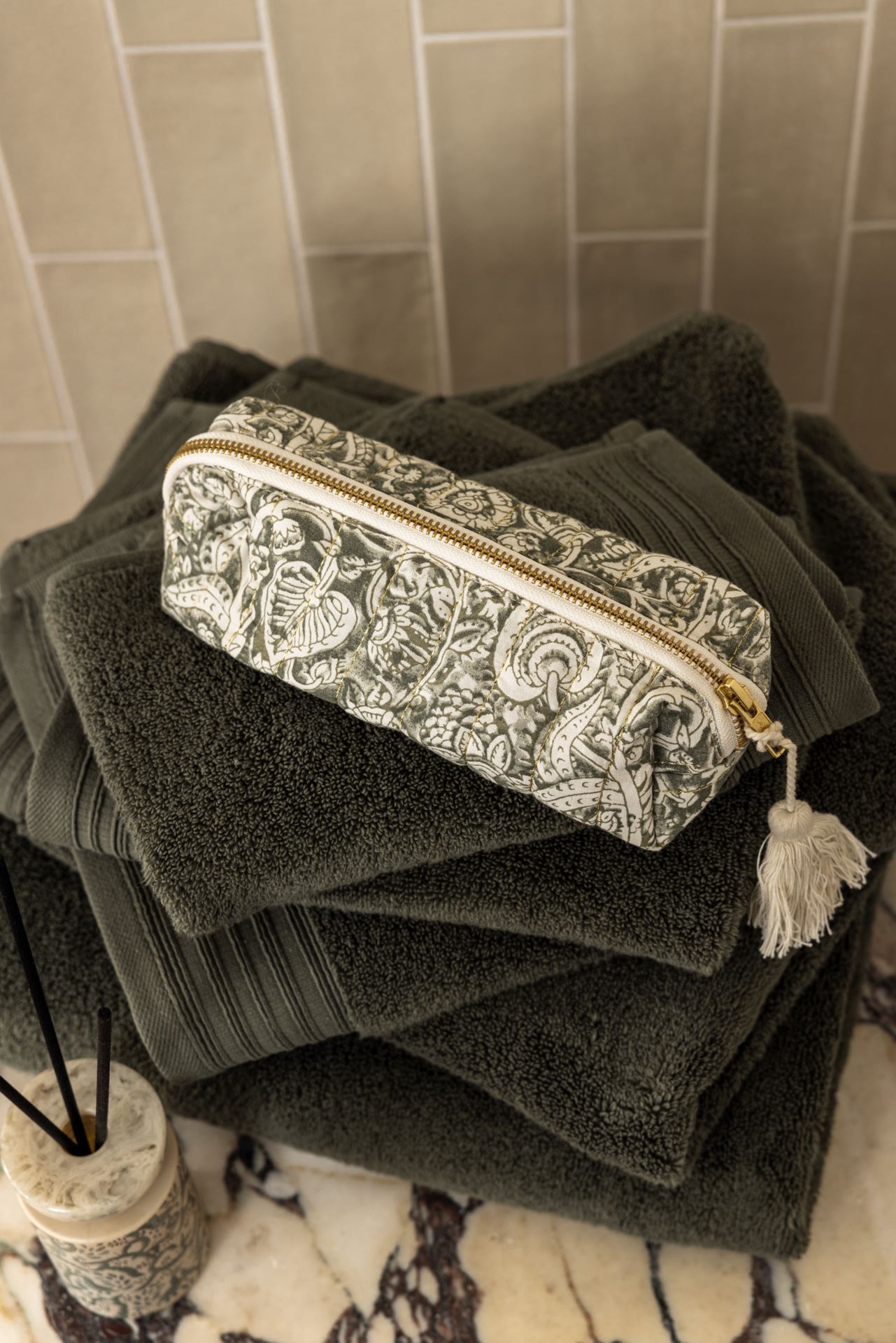 Pyyhe oliivinvihreä - 3