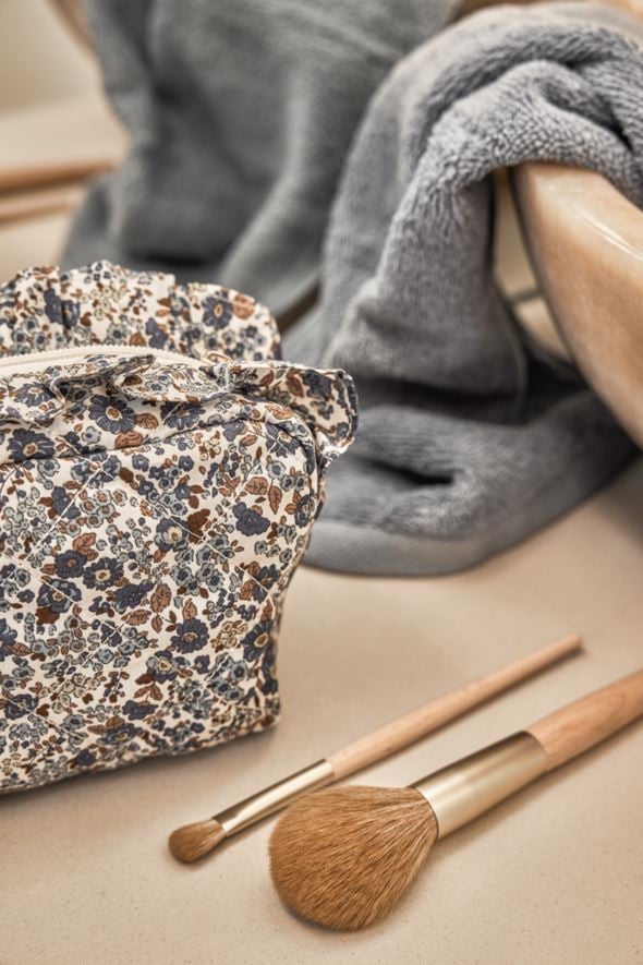 Meikkisivellin luonnonväri - 3