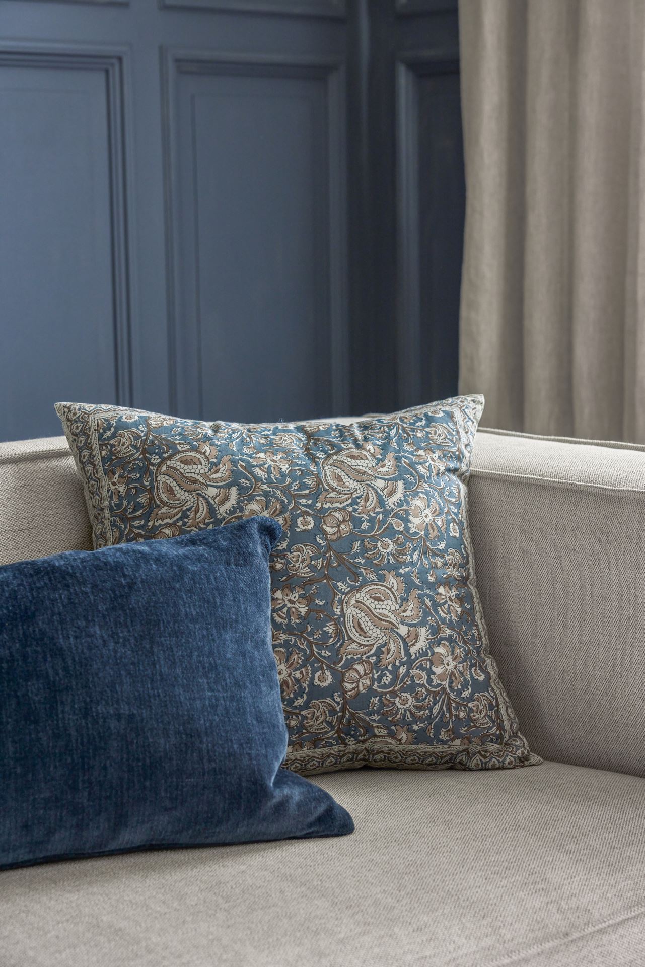 Koristetyyny sininen - 4