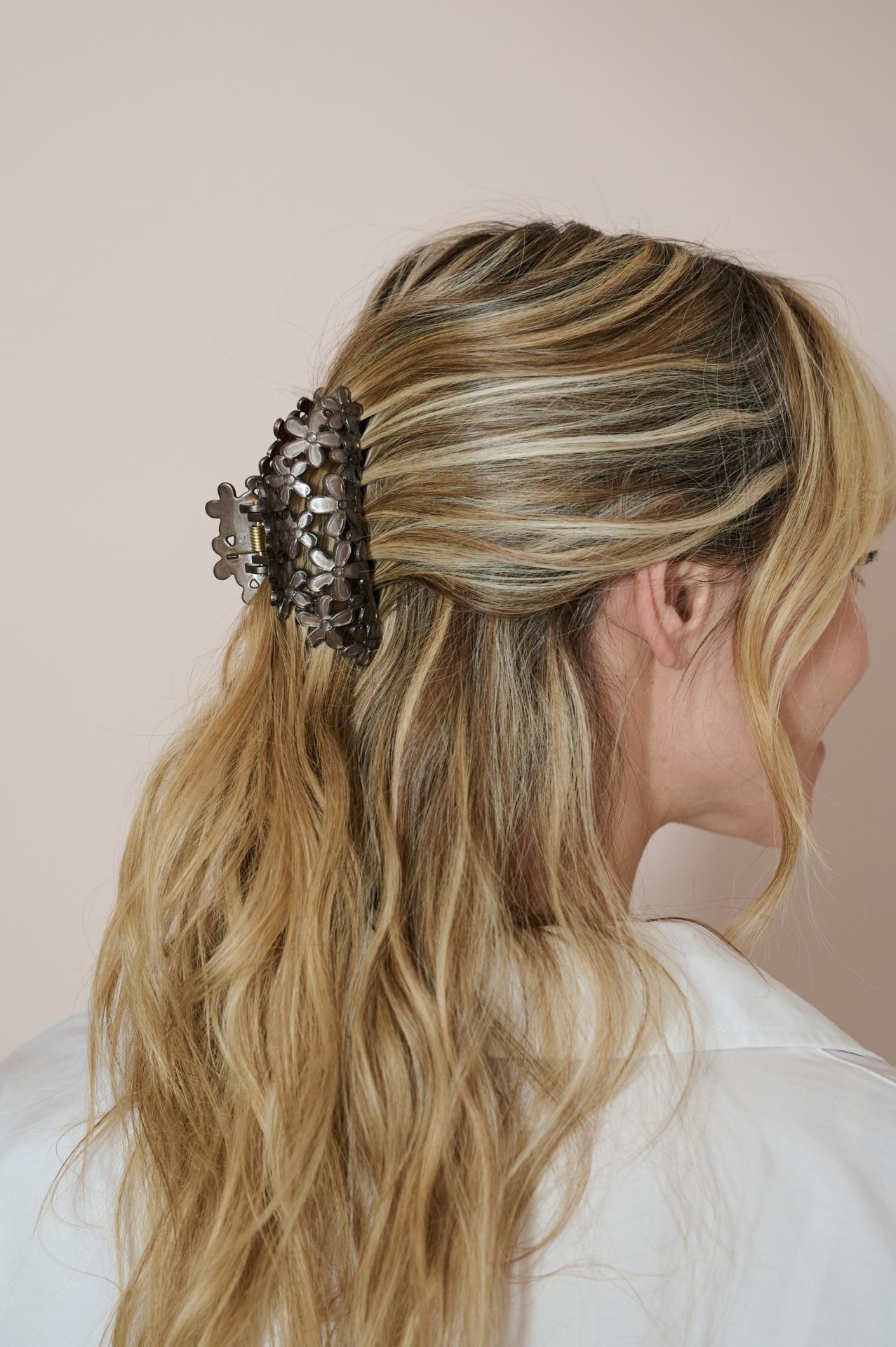 Hiusklipsi ruskea - 2