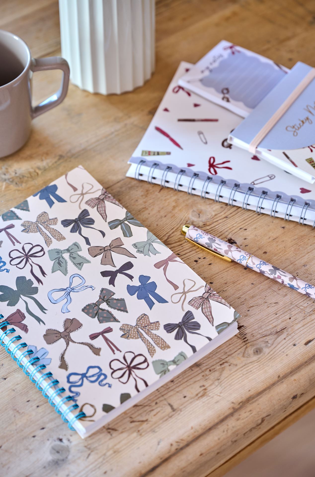 Muistilehtiö moniväri - 2