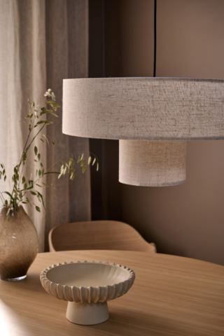 Eva lampunvarjostin luonnonväri