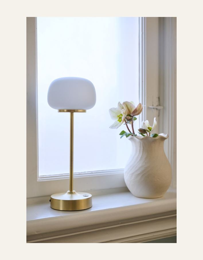 Ladattava pöytävalaisin messinki - 2