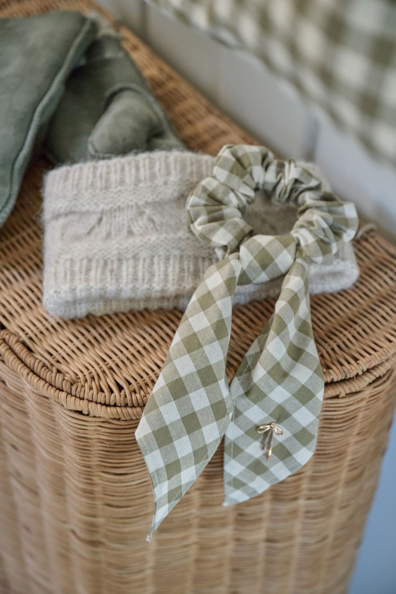 Hiuslenkki oliivinvihreä - 2