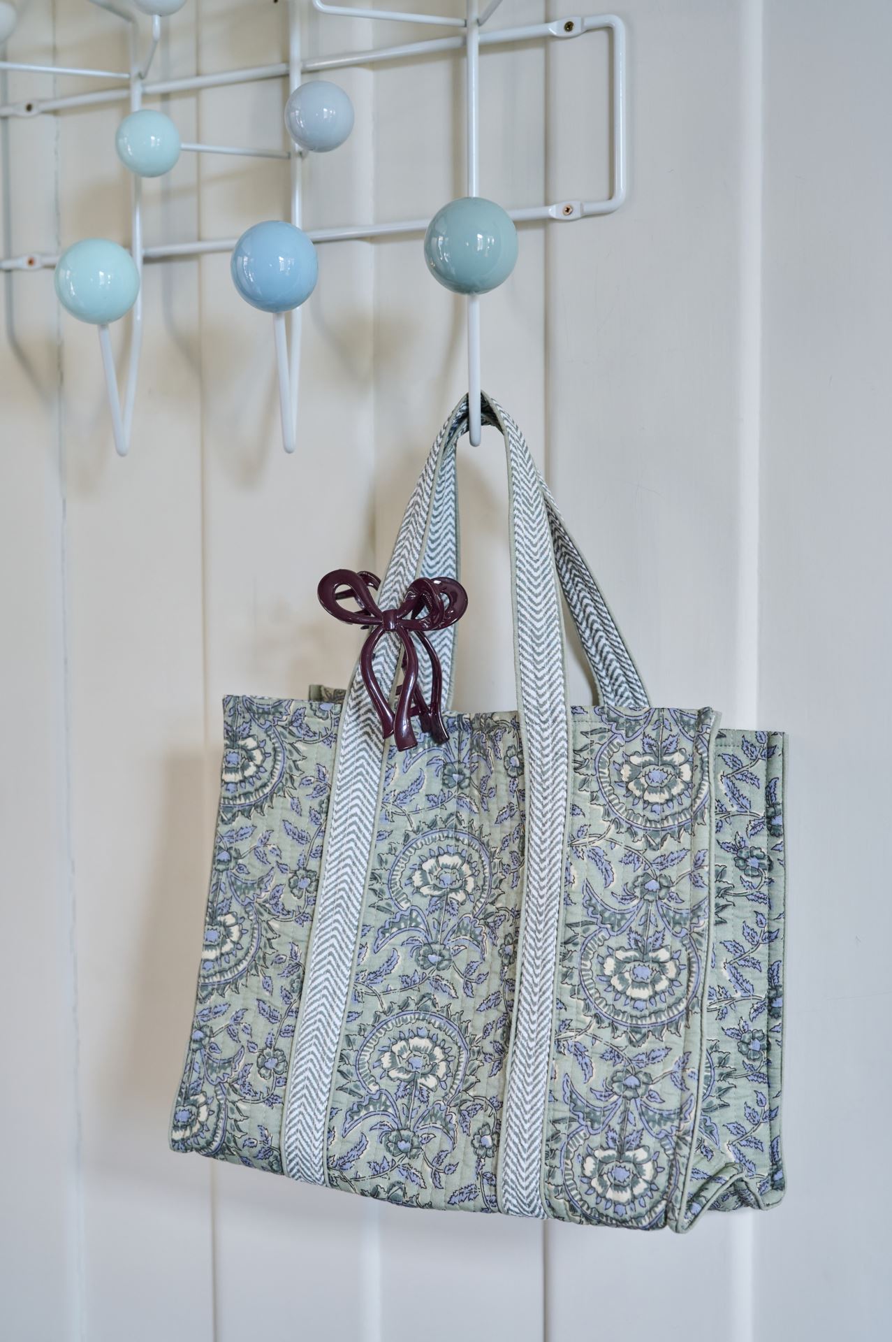 Hiusklipsi viininpunainen - 3