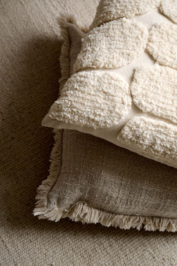 Koristetyynynpäällinen luonnonvalkoinen - 2