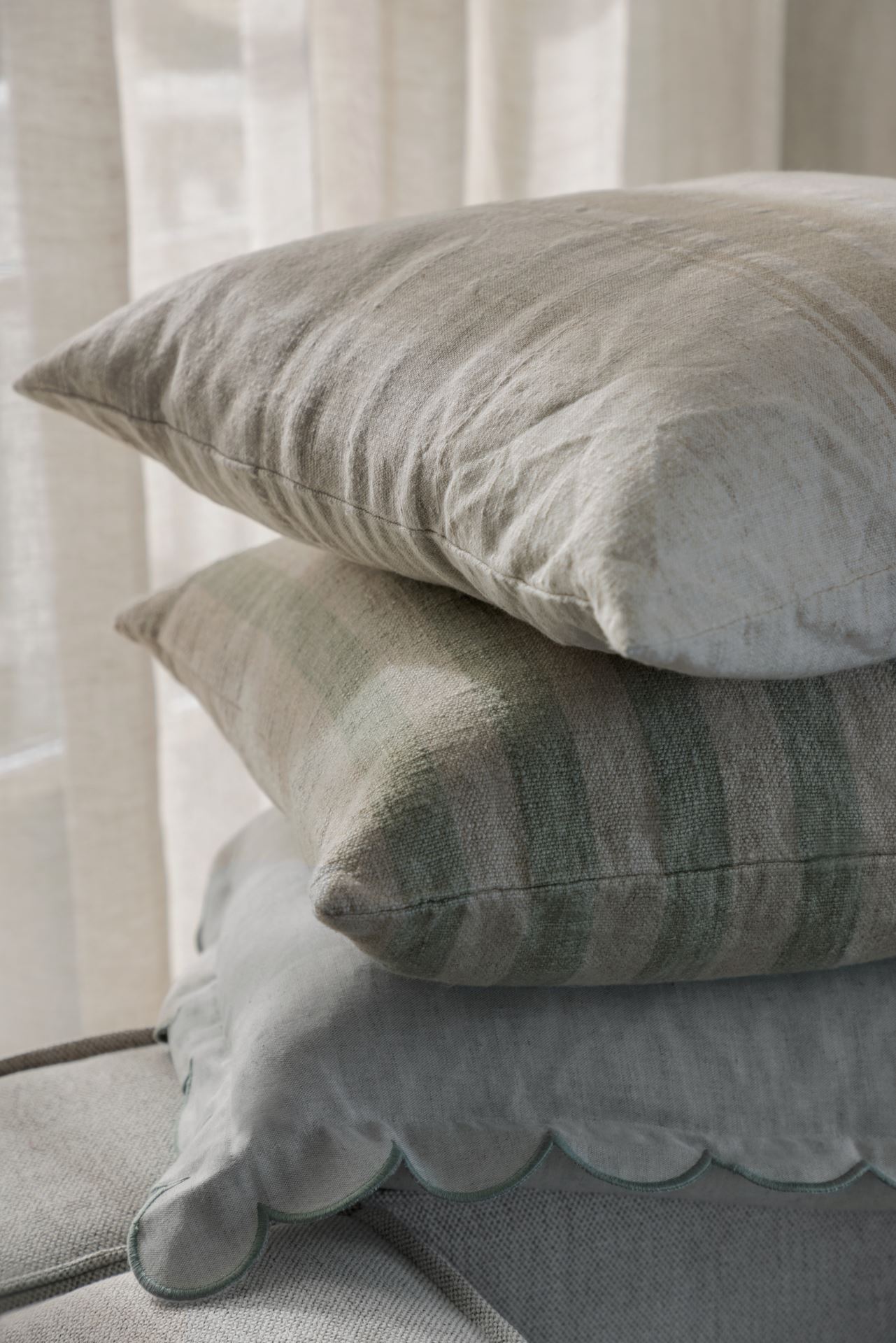 Koristetyynynpäällinen vaaleanvihreä - 3