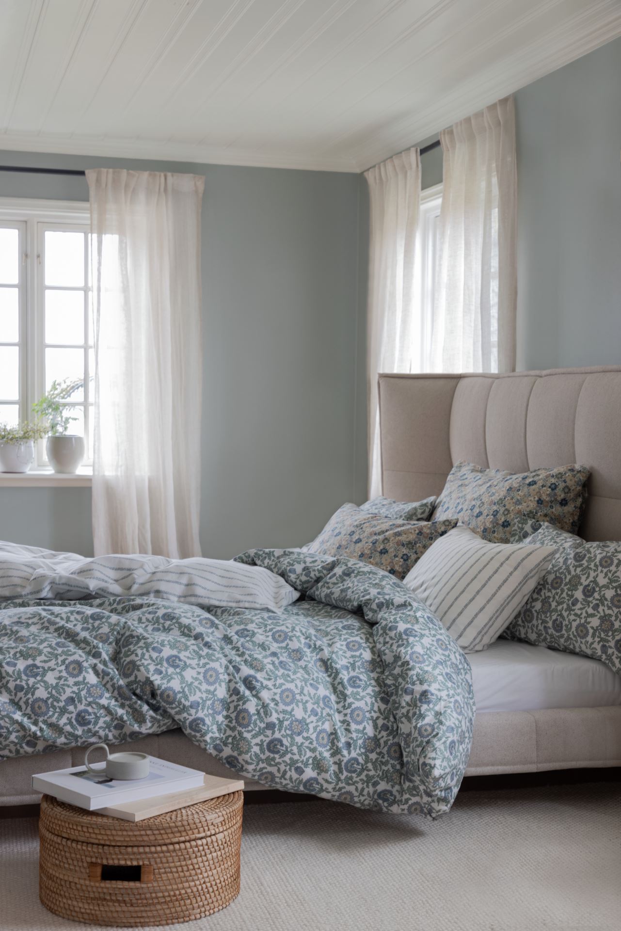 Runkosänky medium/medium luonnonväri - 9