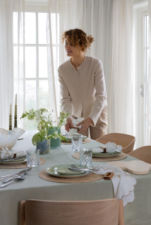 Lasi läpikuultava - 5