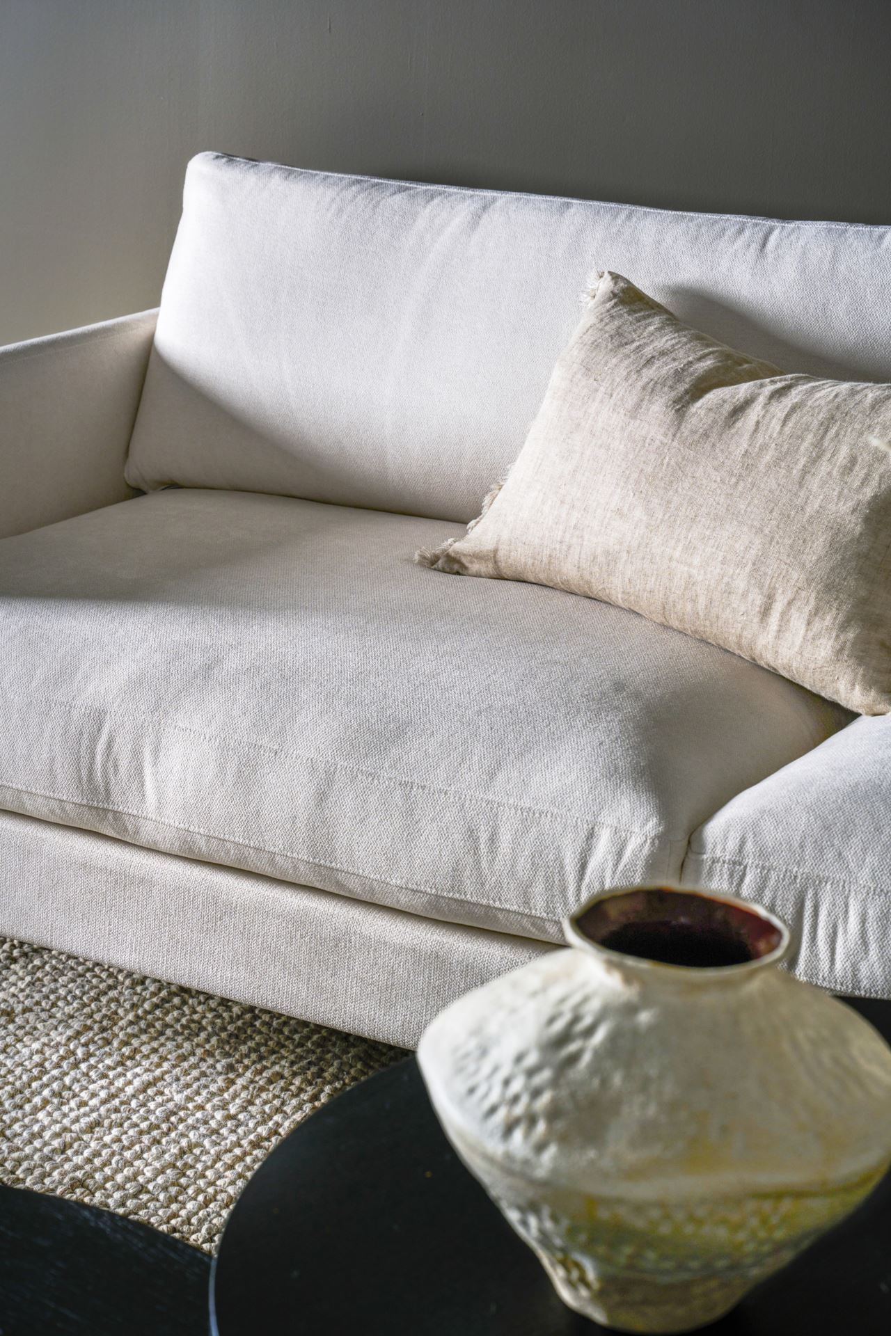 3-istuttava sohva valkoinen - 10