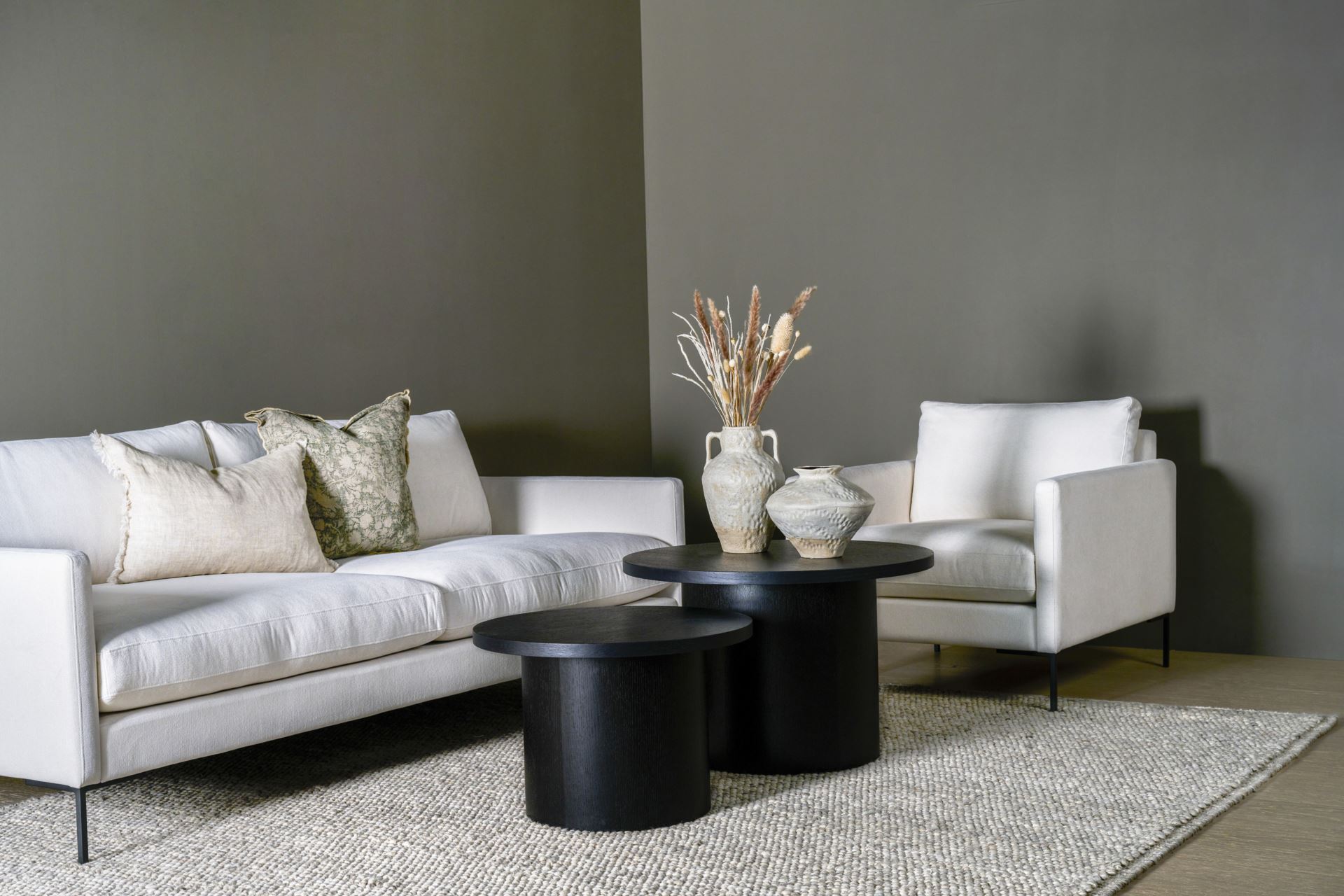 3-istuttava sohva valkoinen - 8