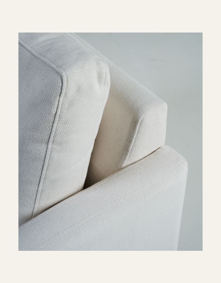 3-istuttava sohva valkoinen - 2