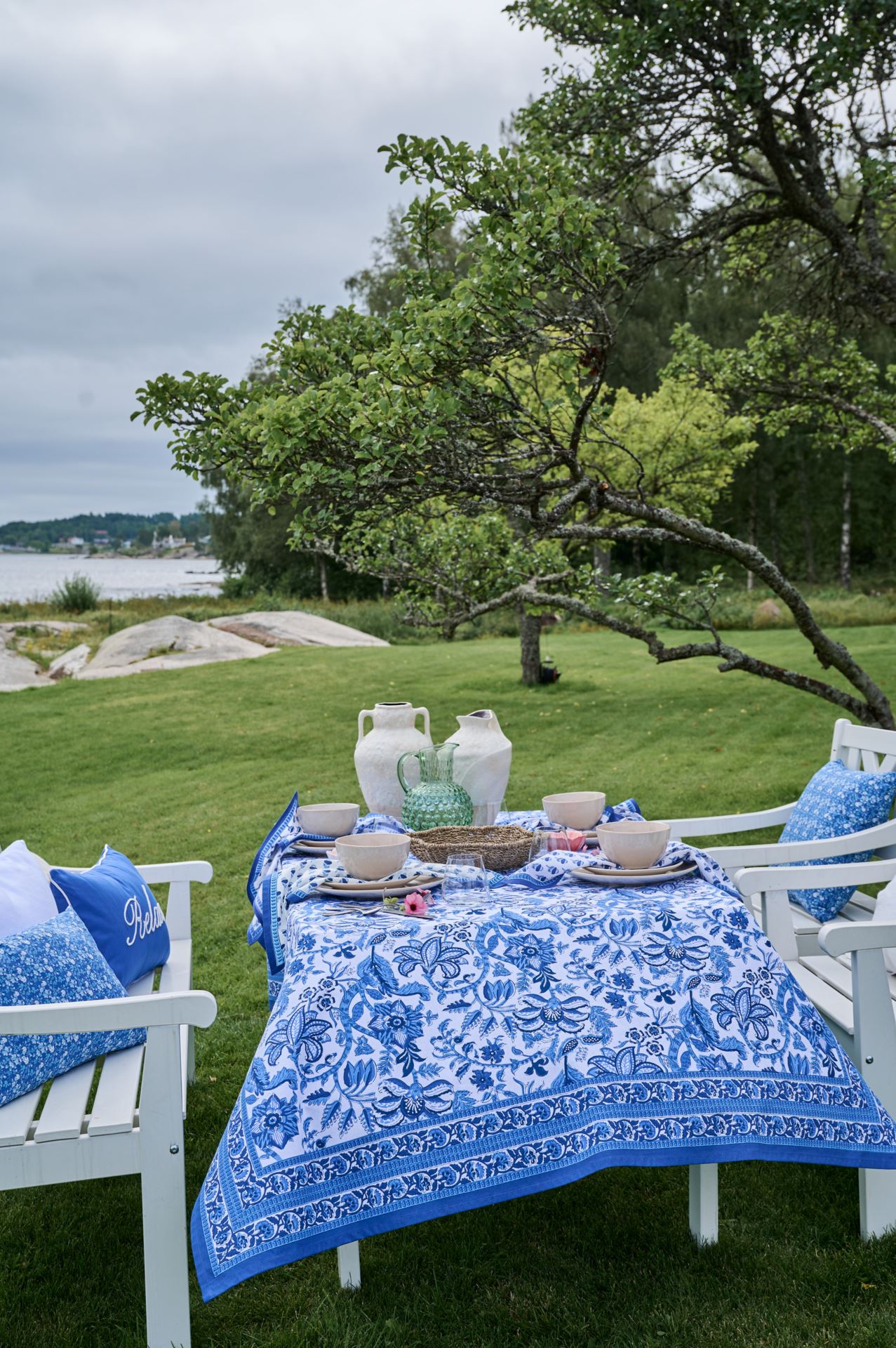 Pöytäliina sininen - 2