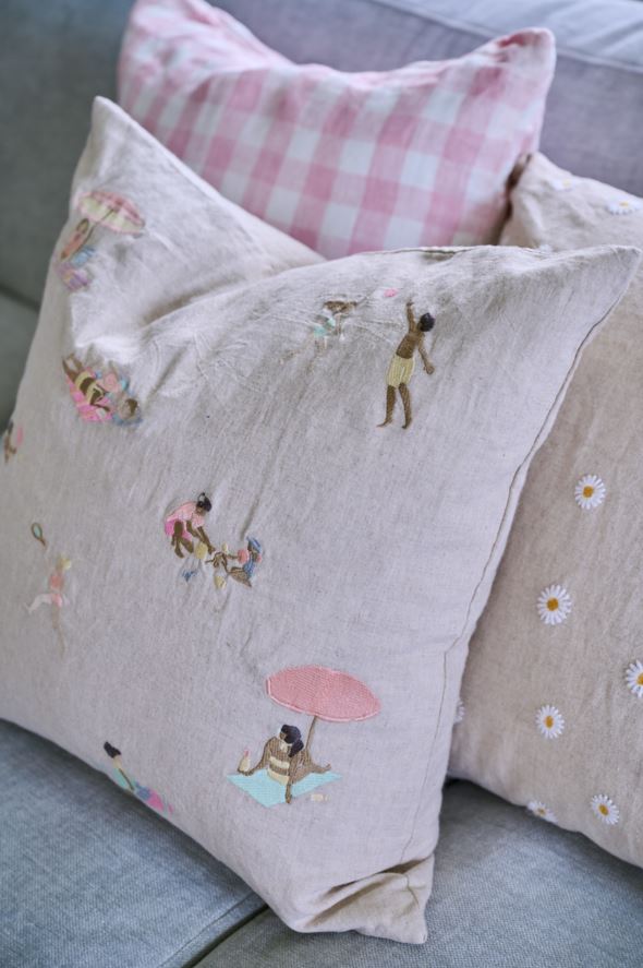 Koristetyynynpäällinen roosa - 2