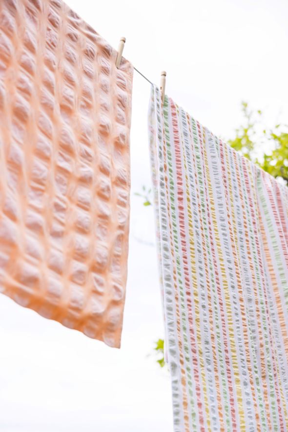 Pussilakanasetti lankavärjättyä kreppipuuvillaa koralli - 6