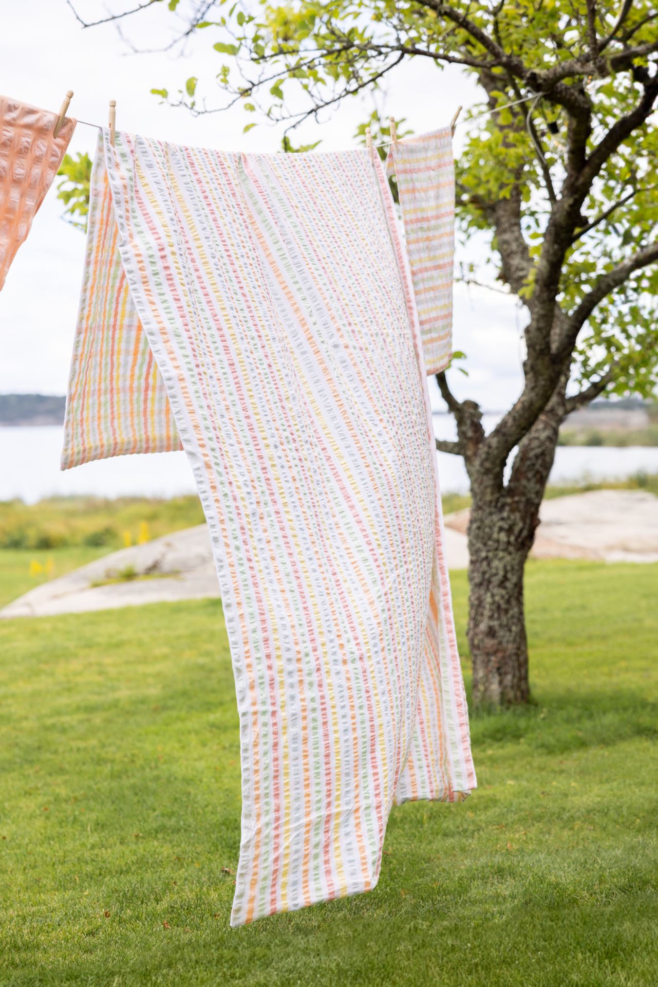 Pussilakanasetti lankavärjättyä kreppipuuvillaa moniväri - 5