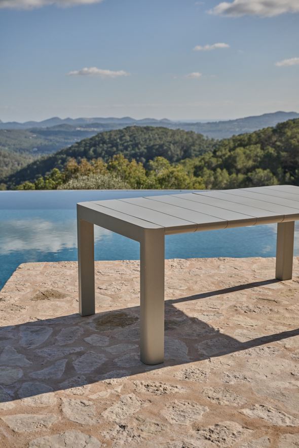 Puutarhapöytä harmaanvihreä - 6