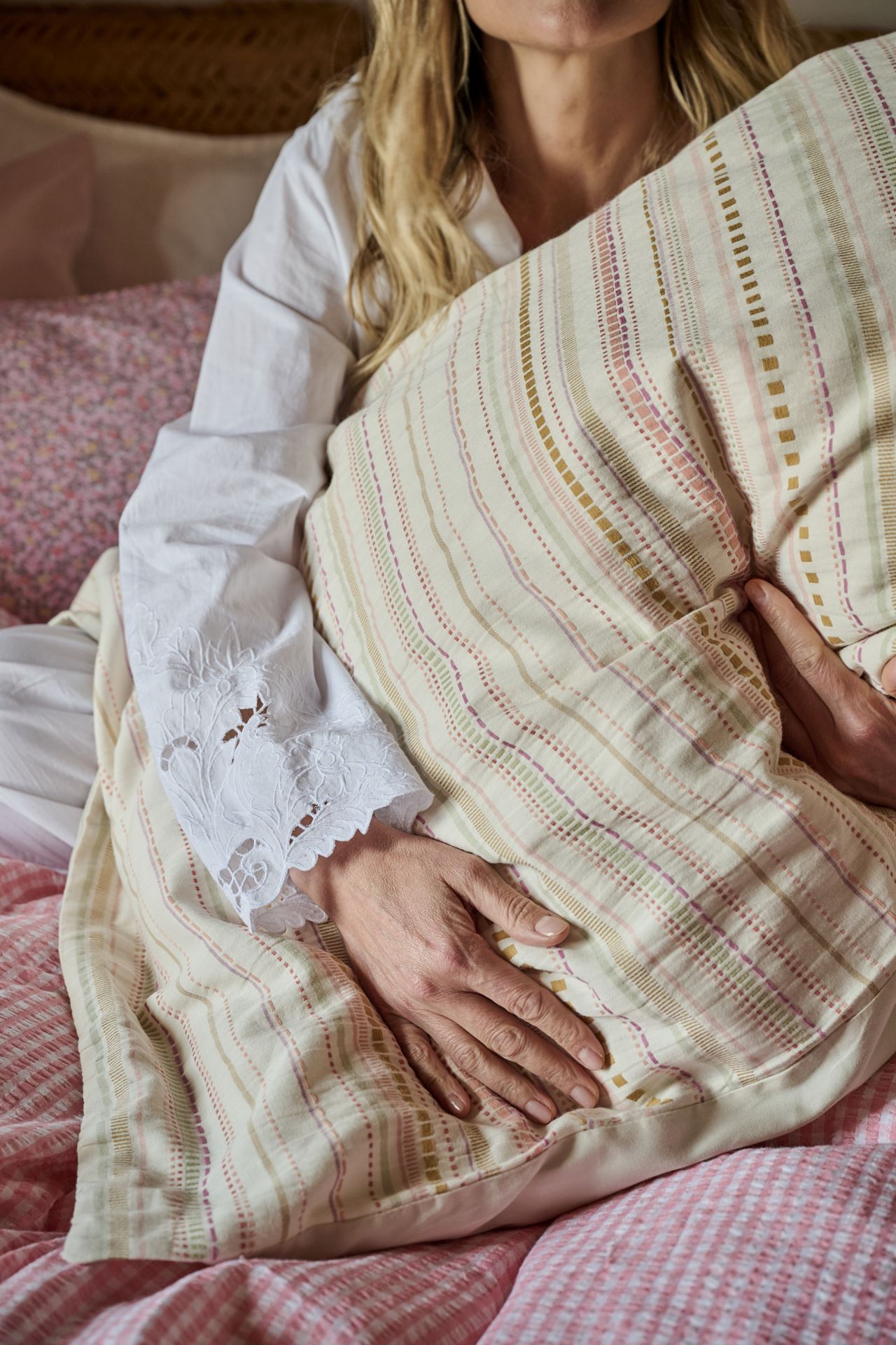 Hotellityynyliina moniväri - 3