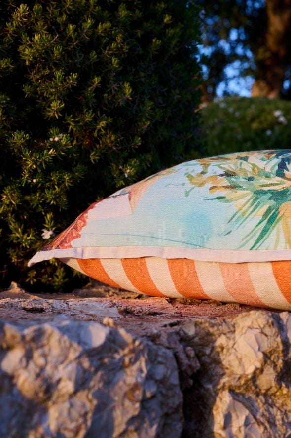 Koristetyynynpäällinen moniväri - 4