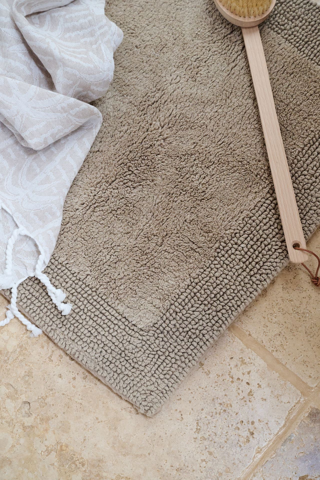 Kylpyhuoneenmatto hiekka - 4