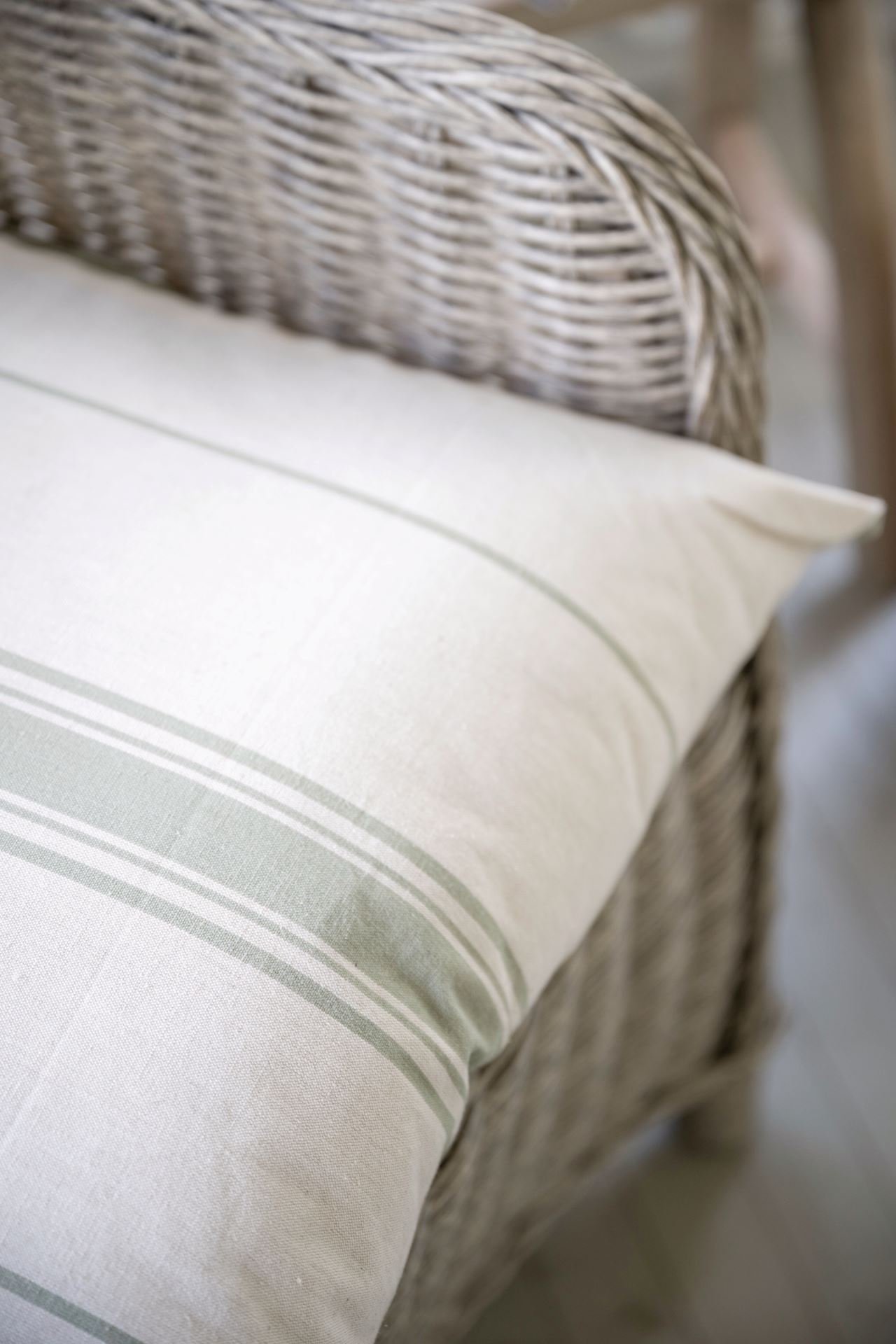 Koristetyyny vihreä - 6