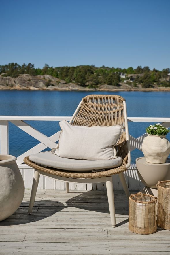 Lepotuoli luonnonvalkoinen - 2