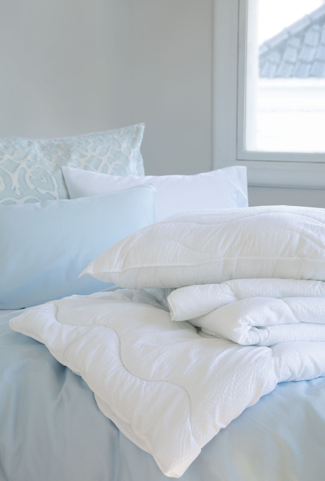 Viileä kuitupeitto ja -tyyny valkoinen - 3