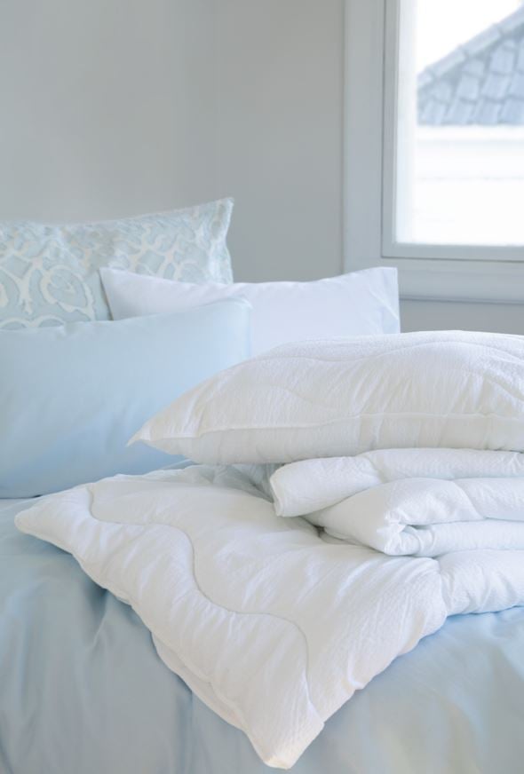 Viileä kuitupeitto ja -tyyny valkoinen - 3