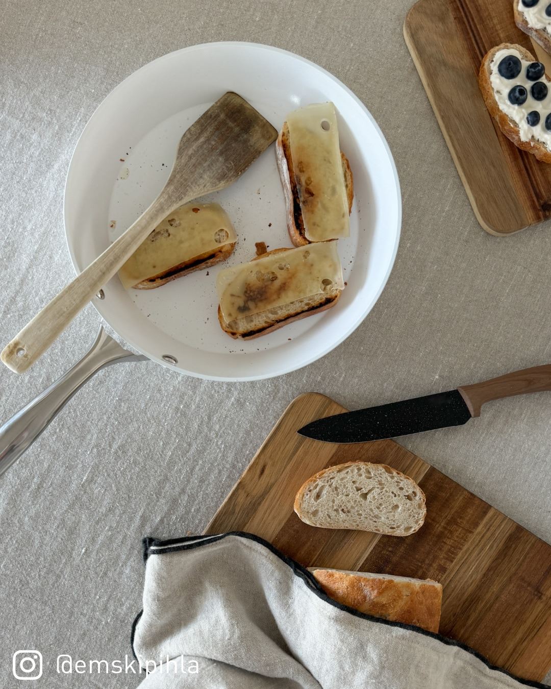 Paistinpannu valkoinen - 3